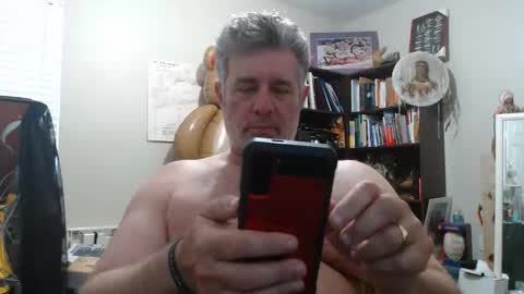 Snapshot of luv2bnakedallthetime chatting on 03.01.26 Tony online show from 03.01.26