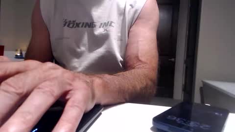 Snapshot of luv_missle chatting on 03.31.26 luv_missle online show from 03.31.26
