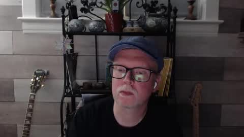 luvbunde online show from 10.13.25
