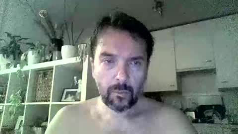 Luvly online show from 11.03.25