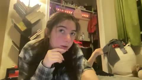 luvrxstarx online show from 12.23.25