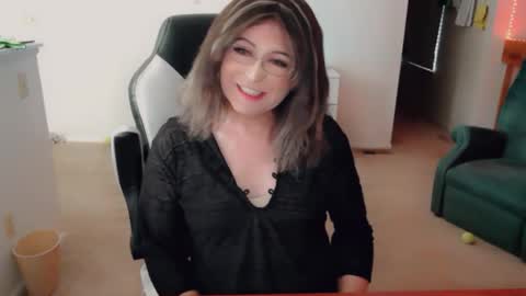 Britney online show from 11.21.25