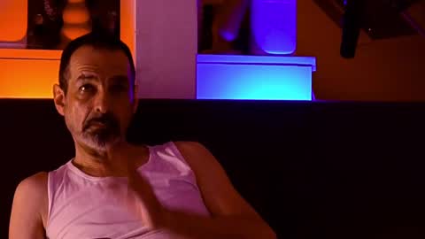 Snapshot of lux_dei chatting on 12.25.24 Im a   -  CAMGUY YOU  LIKE to FUCK online show from 12.25.24