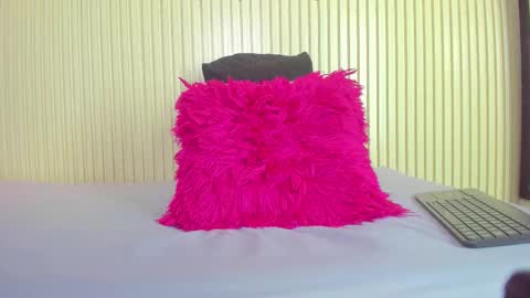 Luxe3 online show from 11.15.25