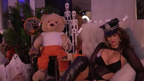 luxennoir online show from 11.01.25