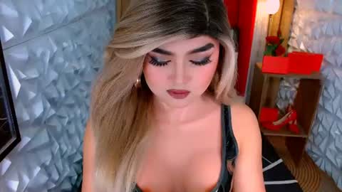 Sasha Blaire online show from 04.27.26