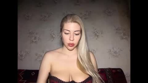 LuxSonyaStar online show from 03.15.26