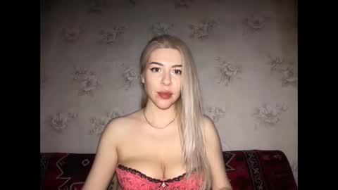 LuxSonyaStar online show from 05.10.26