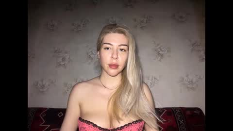 LuxSonyaStar online show from 05.16.26