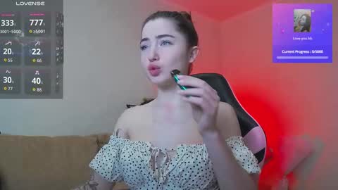 Snapshot of luxuryalma18 chatting on 02.16.26 Alma online show from 02.16.26