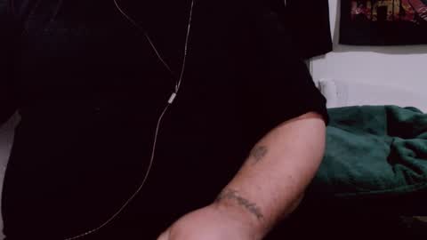 Snapshot of lvcifer_ chatting on 12.09.24 ayoo online show from 12.09.24