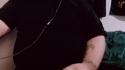 Snapshot of lvcifer_ chatting on 01.11.25 ayoo online show from 01.11.25