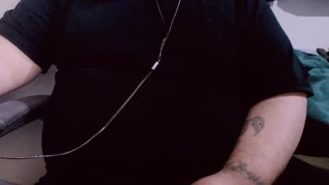 Snapshot of lvcifer_ chatting on 01.28.25 ayoo online show from 01.28.25