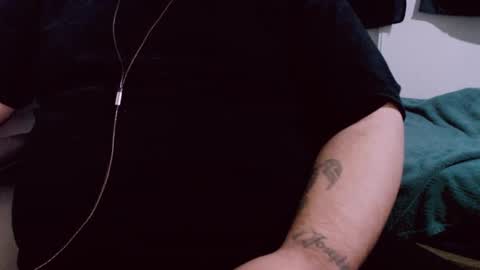 Snapshot of lvcifer_ chatting on 02.22.25 ayoo online show from 02.22.25