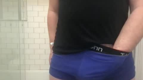 lvguynextdoor440656 online show from 11.25.25