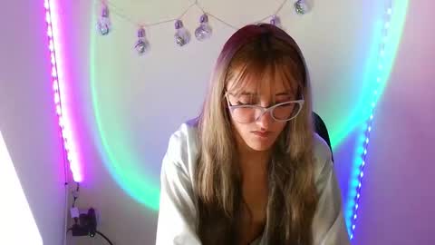 Snapshot of lya_ch chatting on 11.11.25 Call me Lia online show from 11.11.25