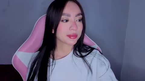  Lya  online show from 10.17.25