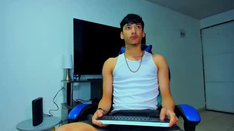 Lyam online show from 05.12.26