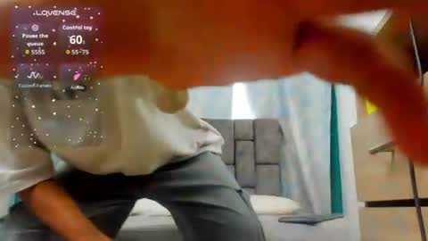 Snapshot of lyan_lazarbbc chatting on 07.25.26 LYAN online show from 07.25.26
