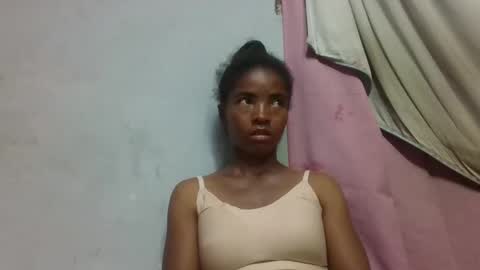 Snapshot of lydie856696 chatting on 04.20.26 lydie856696 online show from 04.20.26