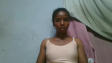 Snapshot of lydie856696 chatting on 04.26.26 lydie856696 online show from 04.26.26