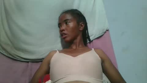 Snapshot of lydie856696 chatting on 04.29.26 lydie856696 online show from 04.29.26