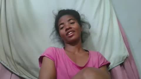 Snapshot of lydie856696 chatting on 05.15.26 lydie856696 online show from 05.15.26