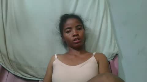 Snapshot of lydie856696 chatting on 05.21.26 lydie856696 online show from 05.21.26