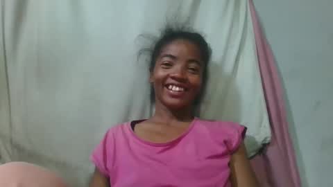 Snapshot of lydie856696 chatting on 05.31.26 lydie856696 online show from 05.31.26