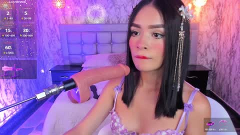 Snapshot of lyen_rae chatting on 01.02.25 Lyen Rae  online show from 01.02.25