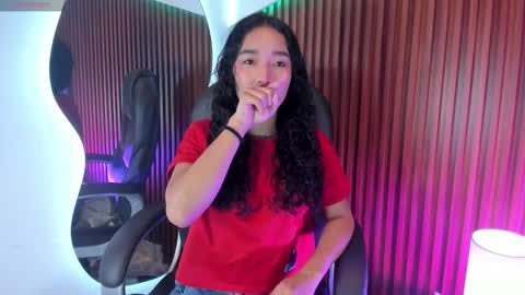 Lyhana Lee online show from 10.07.25