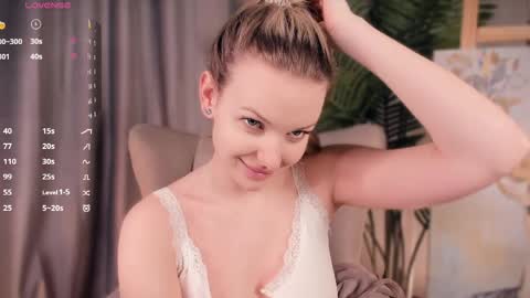 simply Eliza  online show from 04.07.26