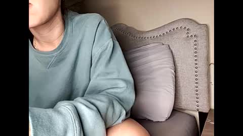 Snapshot of lylajades chatting on 12.03.24 Olivia online show from 12.03.24