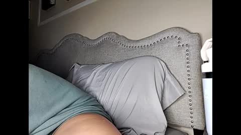 Snapshot of lylajades chatting on 12.04.24 Olivia online show from 12.04.24