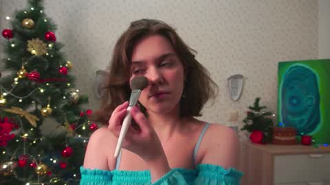 Snapshot of lyle_art chatting on 12.10.24 hi im Lyle online show from 12.10.24