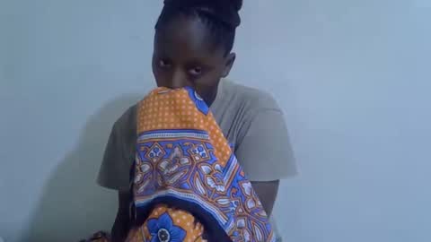 lyn_anna online show from 04.14.26