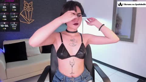 Snapshot of lyn_lebelle chatting on 12.29.24 Lyn online show from 12.29.24