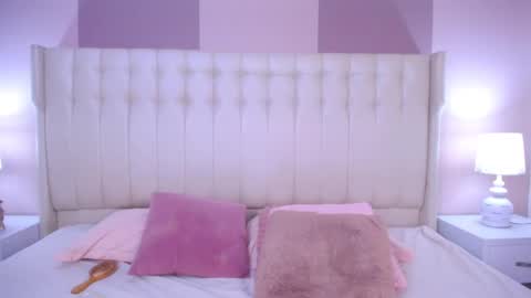 Lyn online show from 01.23.25