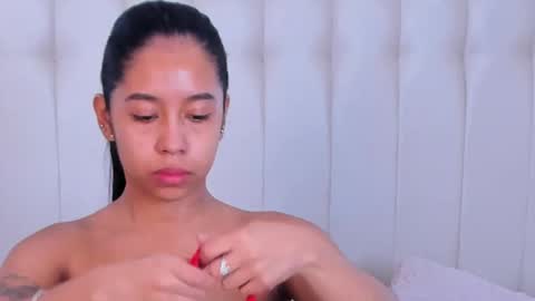 Lyn online show from 10.15.25