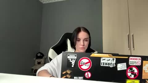 Snapshot of lynettawiseman chatting on 07.03.26 Eva online show from 07.03.26