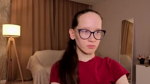 Sara online show from 04.18.26