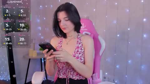 Lynn online show from 10.13.25