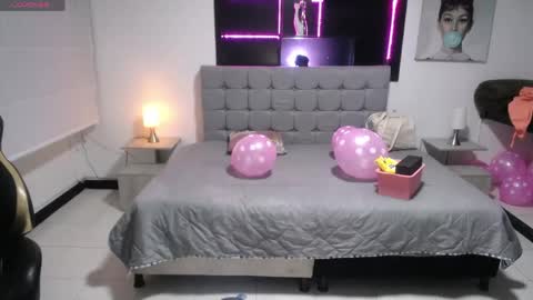 lynn_turner_ online show from 04.19.26