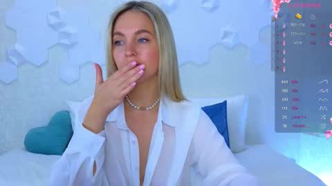 Lana online show from 10.02.25