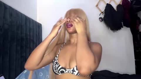 Kay online show from 03.04.26