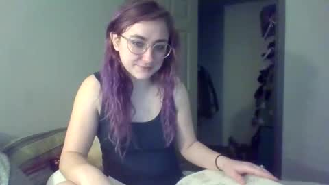 Lynn  online show from 02.22.26