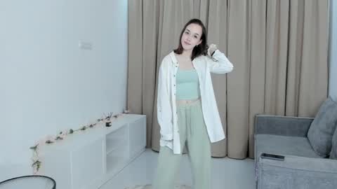 Lynsey online show from 04.05.26