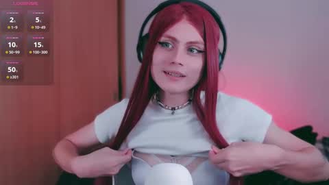 Snapshot of lyodass chatting on 02.20.25 Lyodass online show from 02.20.25