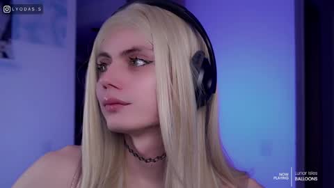 Lyodass online show from 04.08.26