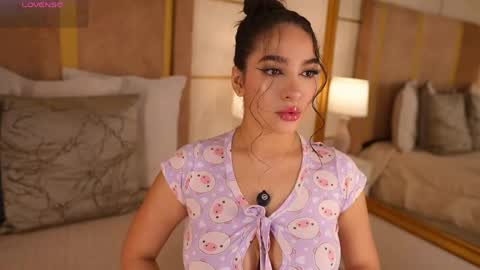    online show from 03.08.26